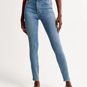 Abercrombie & Fitch Women's Skinny Jeans - Light Blue